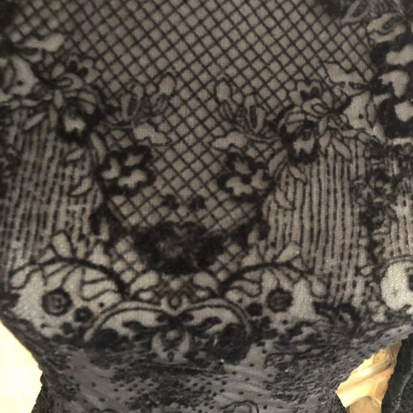 Zara Sheer Bodysuit - Picture 2 of 4